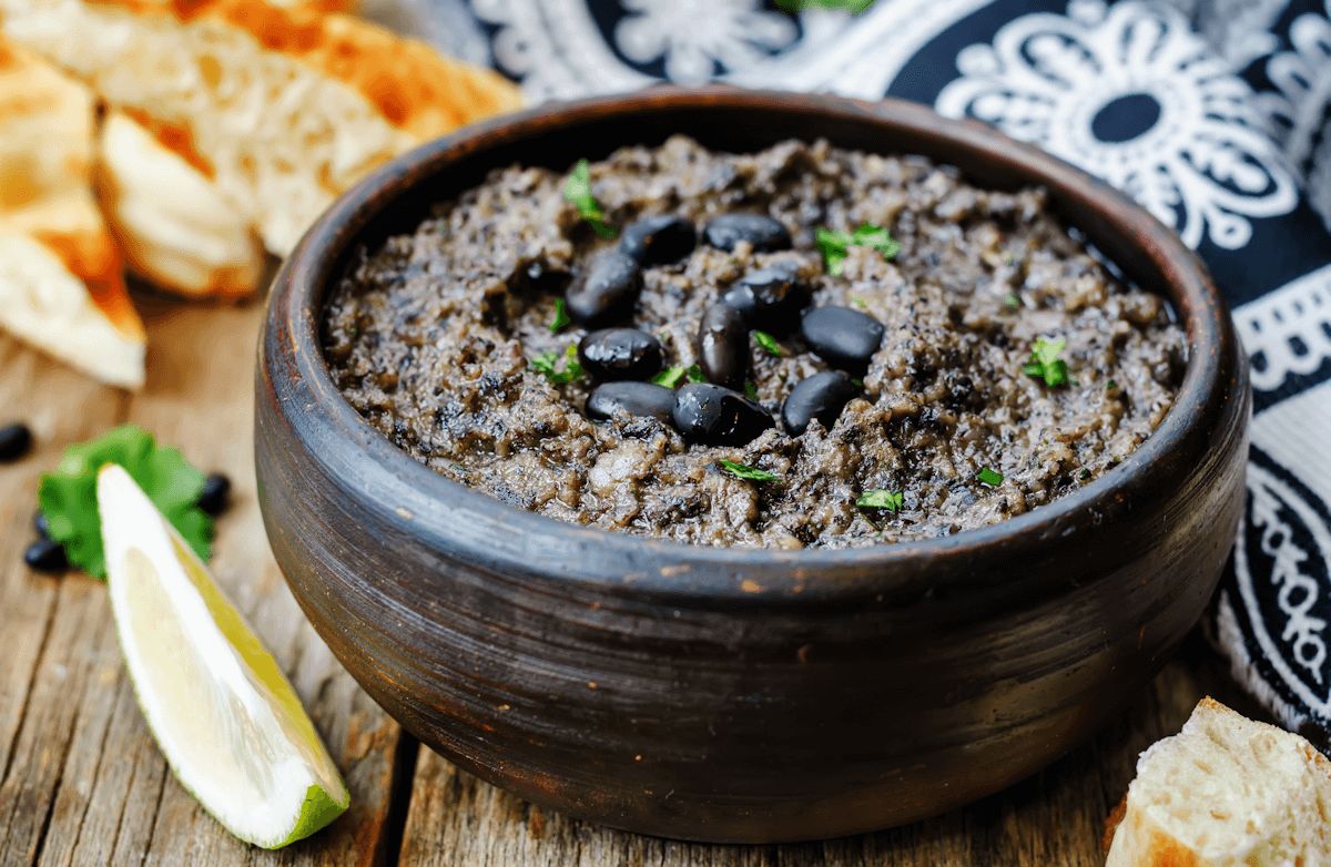 Schwarze Bohnen Hummus