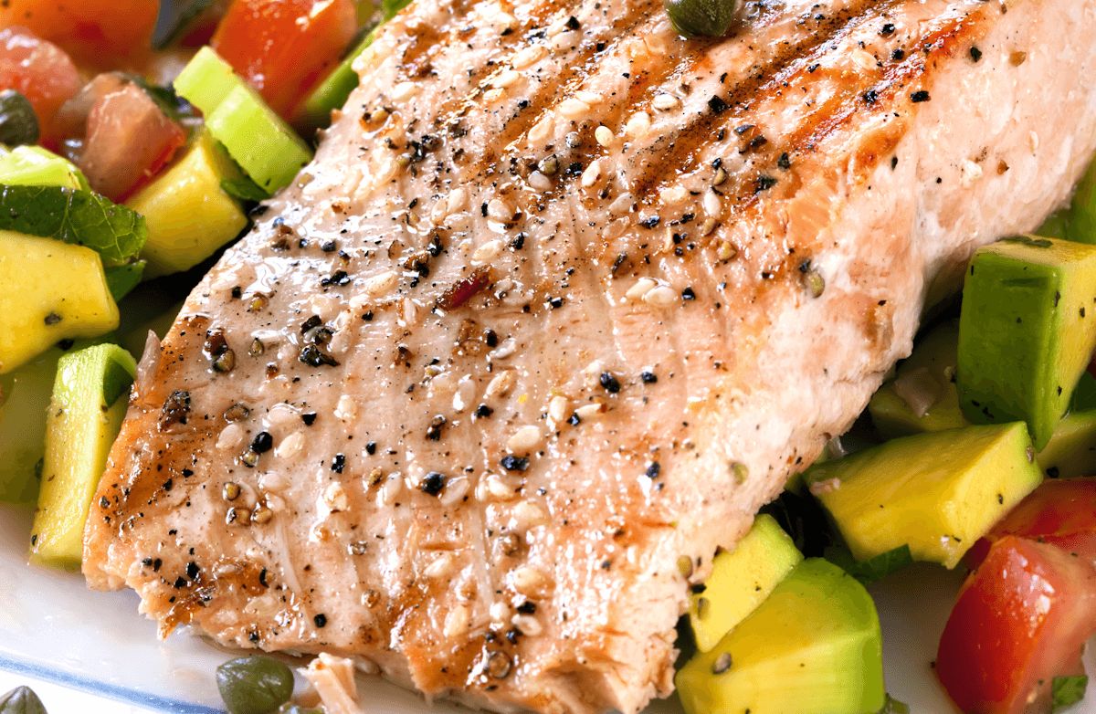 Lachs mit Sommer-Tomaten-Salsa