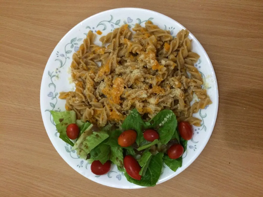 Pasta mit Butternusskürbis