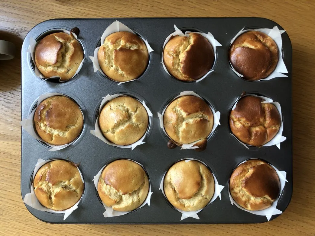 Bananen-Erdnusskuchen