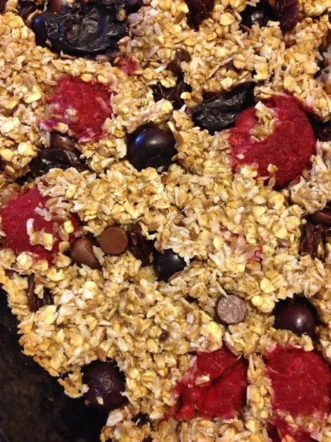 Himbeer-Blaubeer-Granola-Riegel