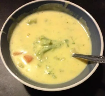 Brokkoli-Käse-Suppe x