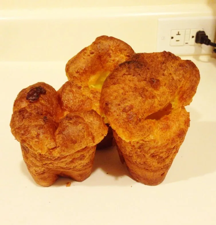Popovers oder Yorkshire Pudding