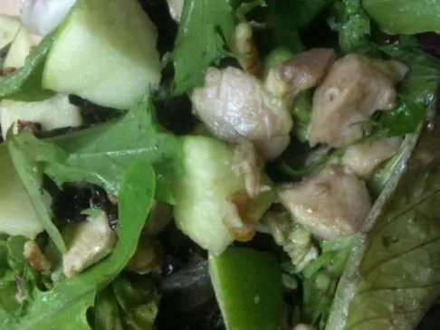 Herzhafter und süßer Hühnersalat