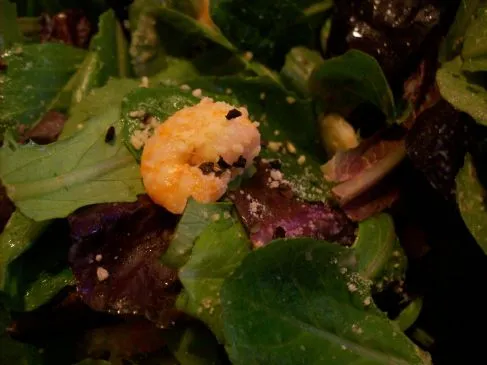 Cremiger Knoblauch-Garnelen-Caesar