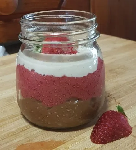Himbeer-Schokoladen-Chia-Pudding
