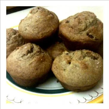 Glutenfreie Bananen-Dattel-Muffins