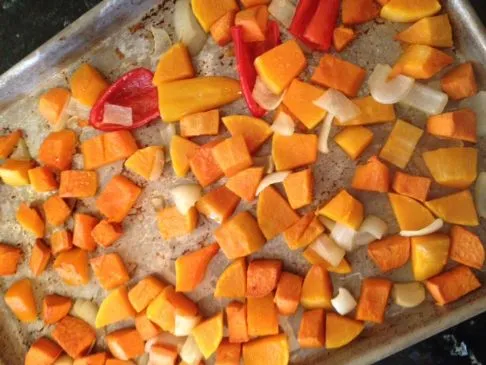 Geröstete Butternut-Kürbissuppe