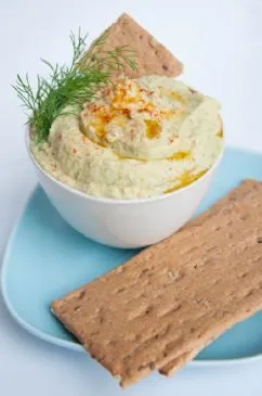 Gurken-Hummus