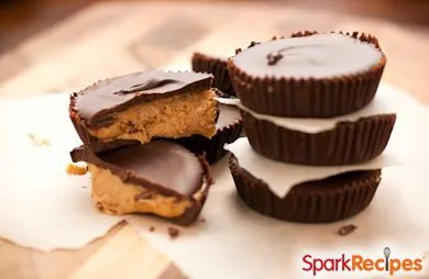 Gefrorene Erdnussbutter-Tassen