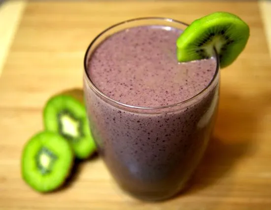Spinat-Erdbeer-Smoothie