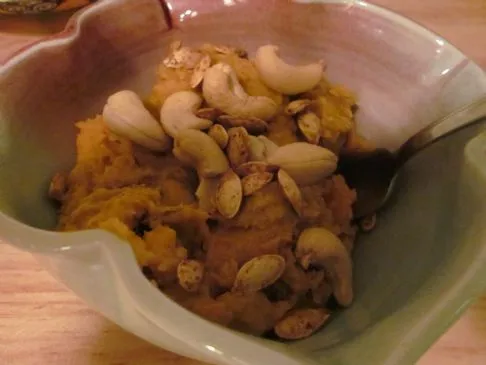 Geröstetes mediterranes Süßkartoffelpüree