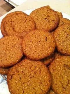 Quinoa-Erdnussbutterkekse