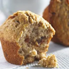 Bananen-Dattel-Walnuss-Muffins