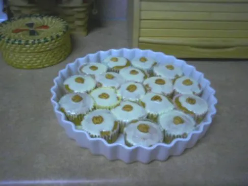 Kürbis-Zimt-Muffins mit Frischkäse-Frosting