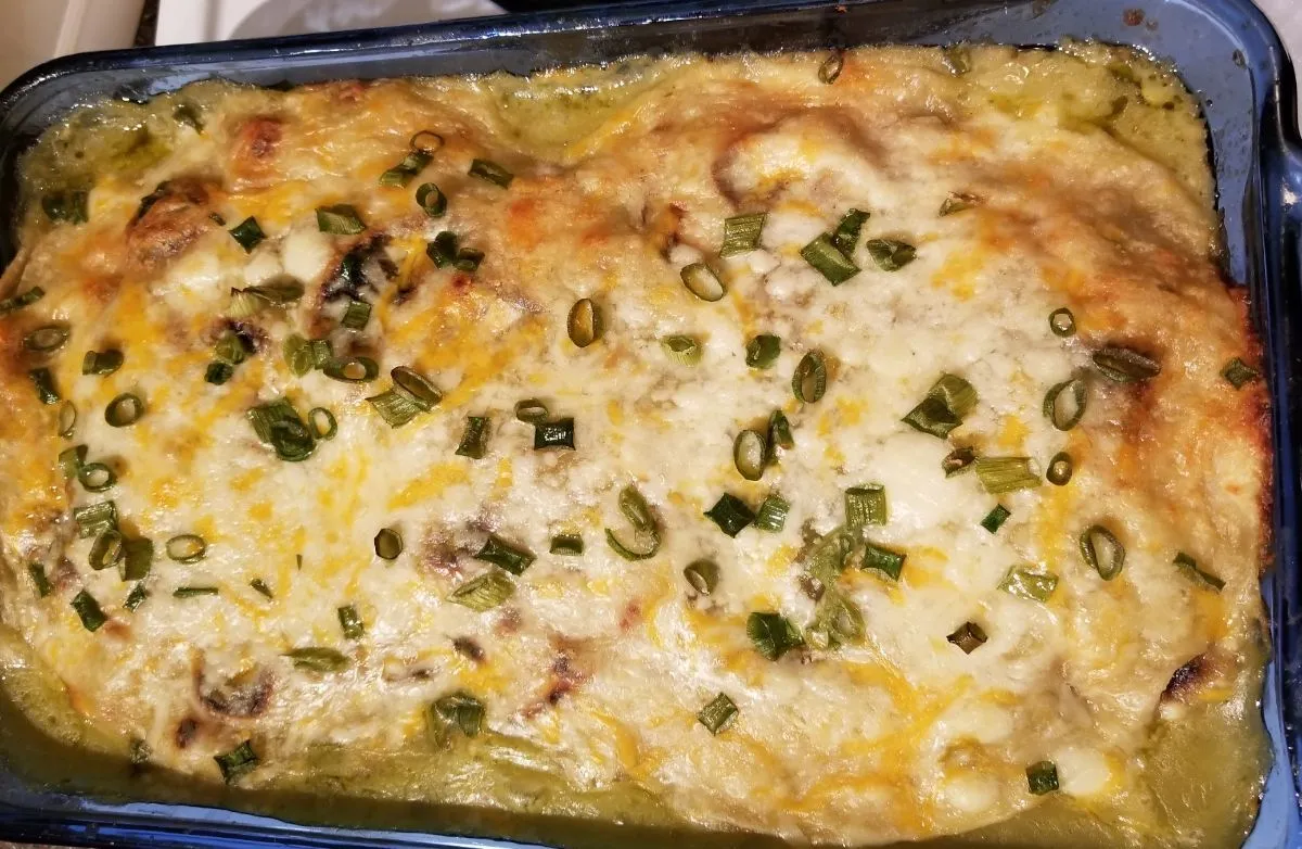 Grüne Hähnchen-Enchilada-Auflauf
