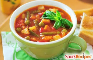 Hausgemachte Gemüsebrühe (ohne Salz)