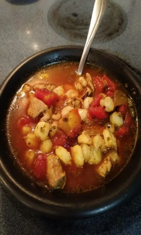 Posole mit Schweinefleisch und Hominy