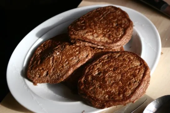 Pumpernickel-Pfannkuchen