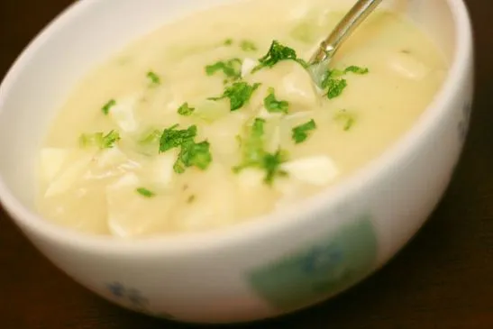 Hausgemachte Nudeln und Hähnchen