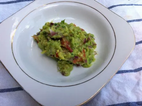 Fettfreies hausgemachtes Chunky Guacamole