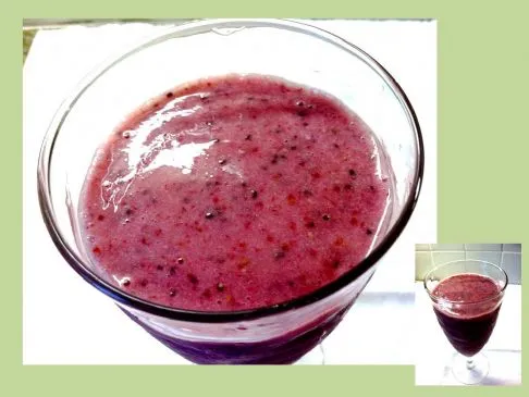 Erdbeere & Bananen-Chia-Smoothie