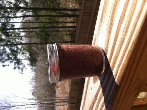 Super-Beeren-Chia-Grünkohl-Smoothies