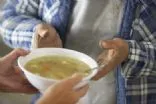 Nancys altmodische, einfache Hühnersuppe ... Un-Chained Rezeptwettbewerb!