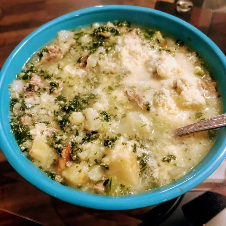 Leichte Zuppa Toscano Suppe