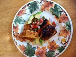 Honig-Limetten-Hähnchen mit Salsa