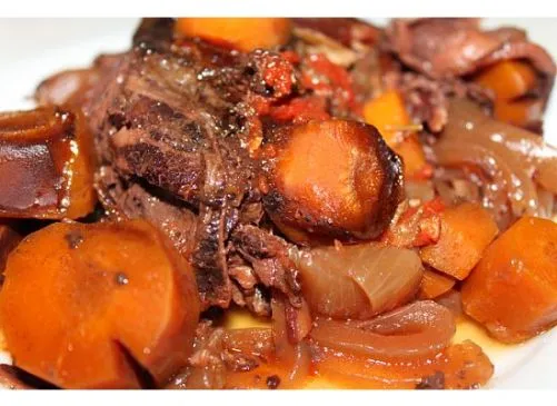 Rindfleisch Bourguignon aus dem Slow Cooker