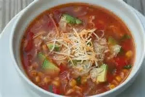 Hausgemachte Tortilla-Suppe