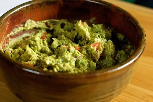 Scharfer Avocado-Dip