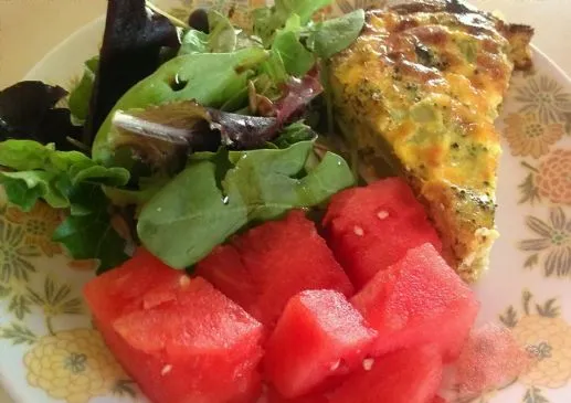 Brokkoli-Käse-Quiche ohne Teig