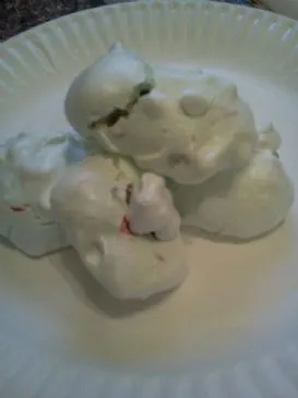 Schokoladen-Pfefferminz-Meringues