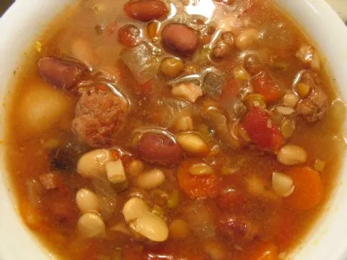 Crockpot 15-Bohnen-Eintopf