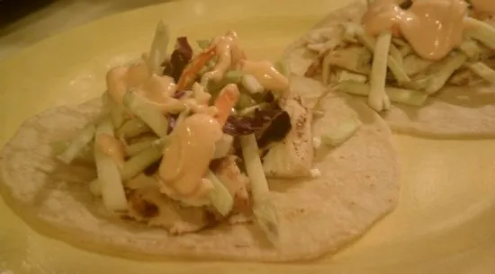 Sea Monkey Restaurant - Gegrillte Fisch-Tacos