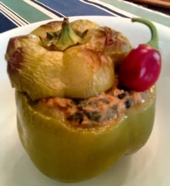 Cremig-scharfe gefüllte Paprika