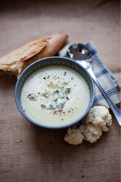 Blumenkohl-Blauschimmelkäse-Suppe