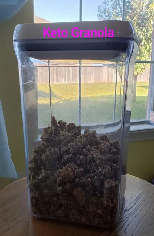 Keto-Granola