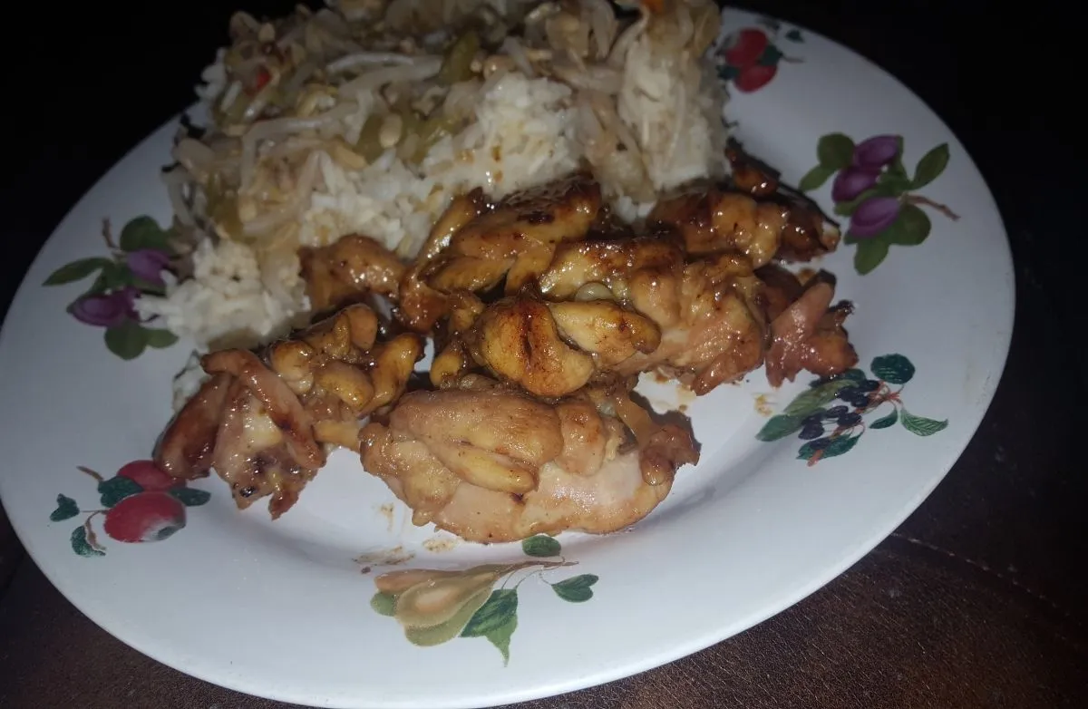 Hühnchen mit braunem Zucker und Honig