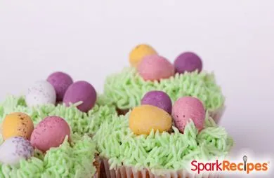 Vanille-Ostergras-Cupcakes