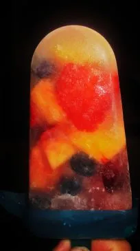 Fruchtige Popsicles