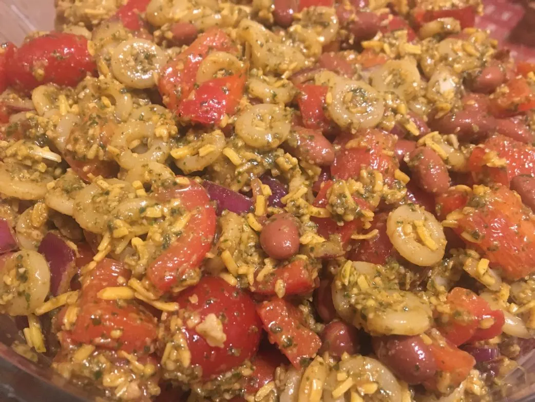 Mexikanischer Nudelsalat (1 Tasse, Rezept ergibt 10 Tassen)