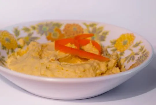 Knoblauch-Hummus (1 EL pro Portion)