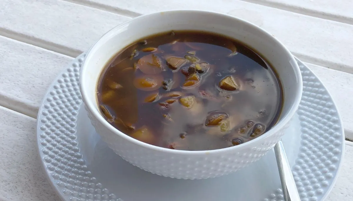 Curry-Kartoffel- und rote Bohnensuppe