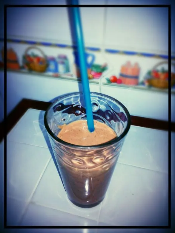 Schokoladen-Erdnussbutter-Smoothie