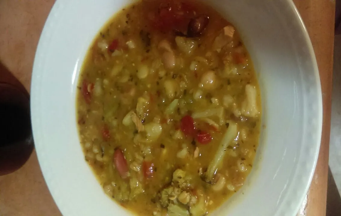 Bohnen-Gerste-Super-Suppe