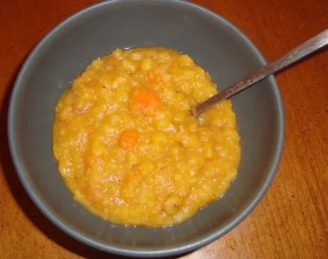 Gelbe Erbsensuppe