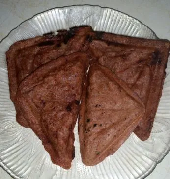 Bananenbrot-Pfannkuchen! (Sandwichmaker verwendet, kann aber auch auf einer Grillplatte zubereitet werden)